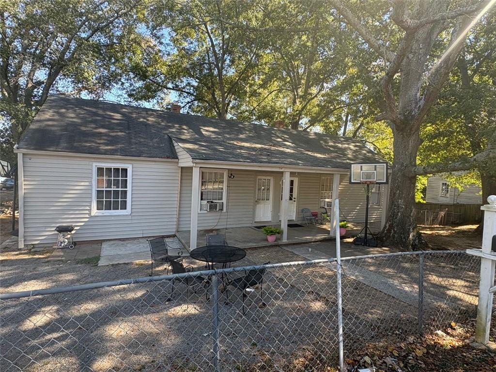 157 MERRITT Street SE