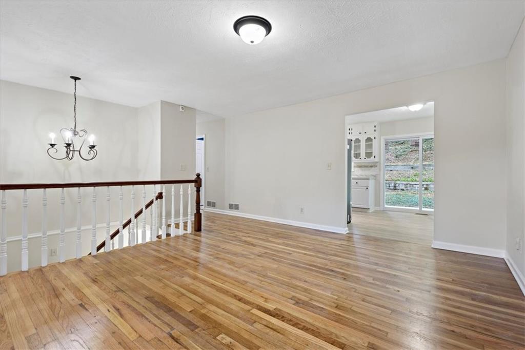 5645 Hammond Drive