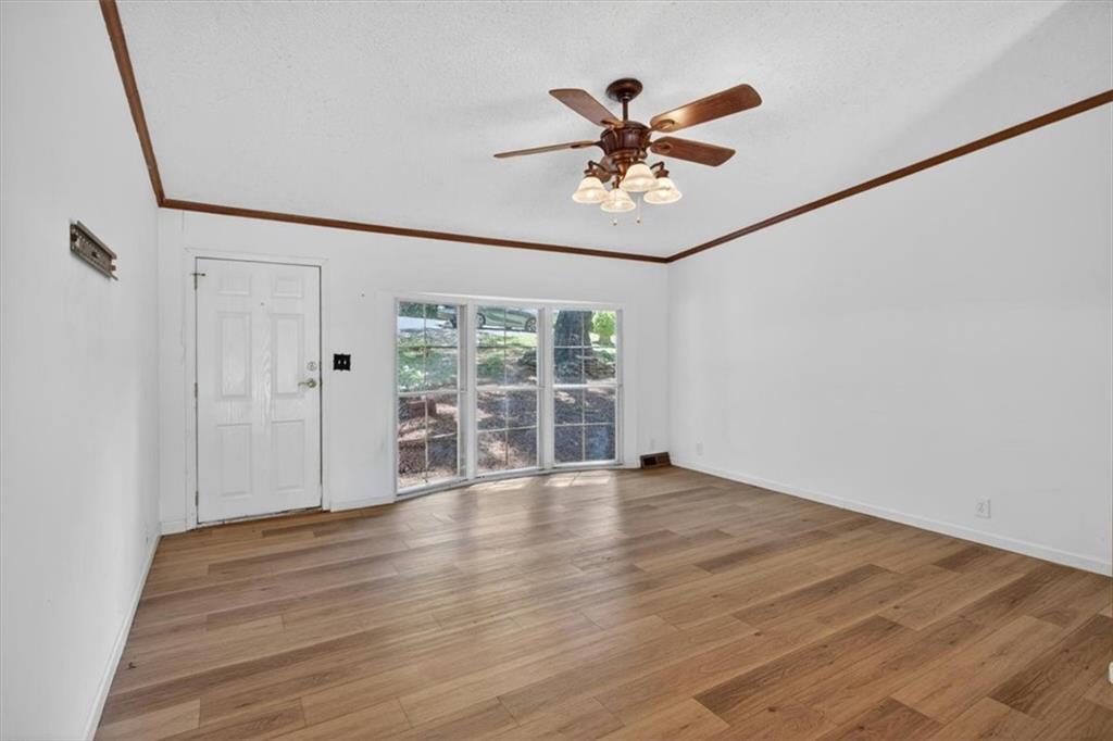 281 Dogwood Circle