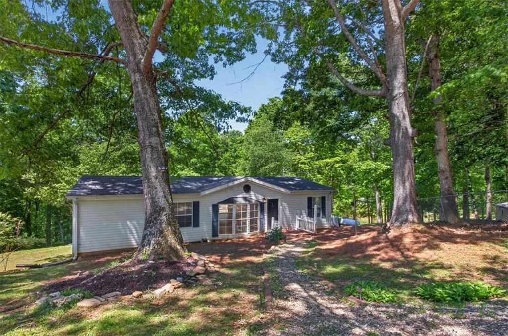 281 Dogwood Circle