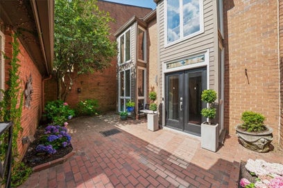 3 Willow Glen Atlanta GA 30342