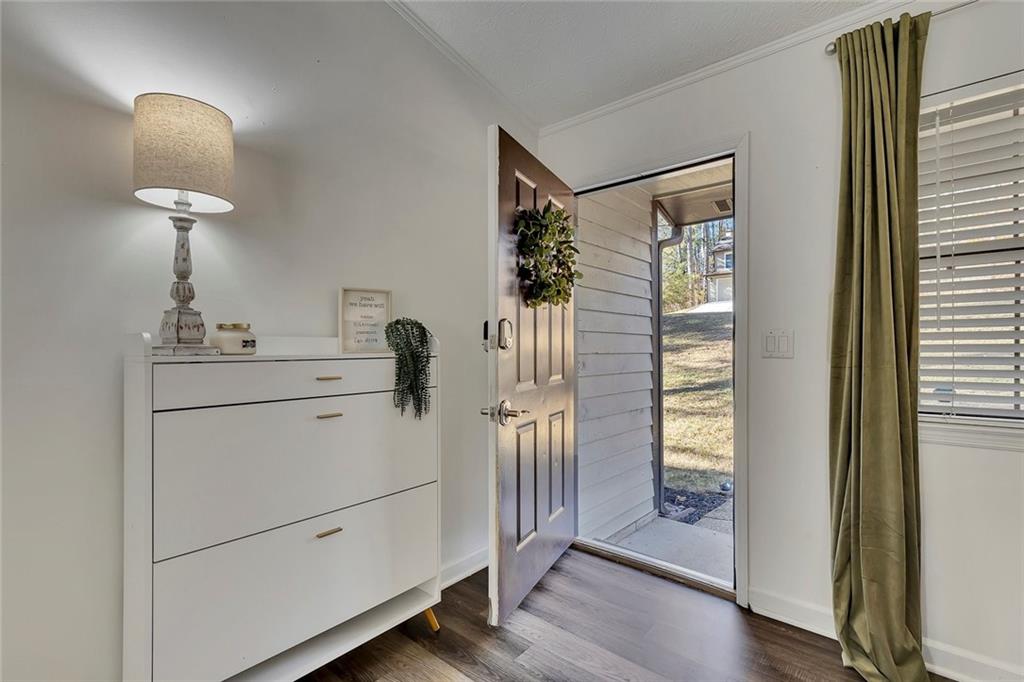 3256 Stonewall Drive NW