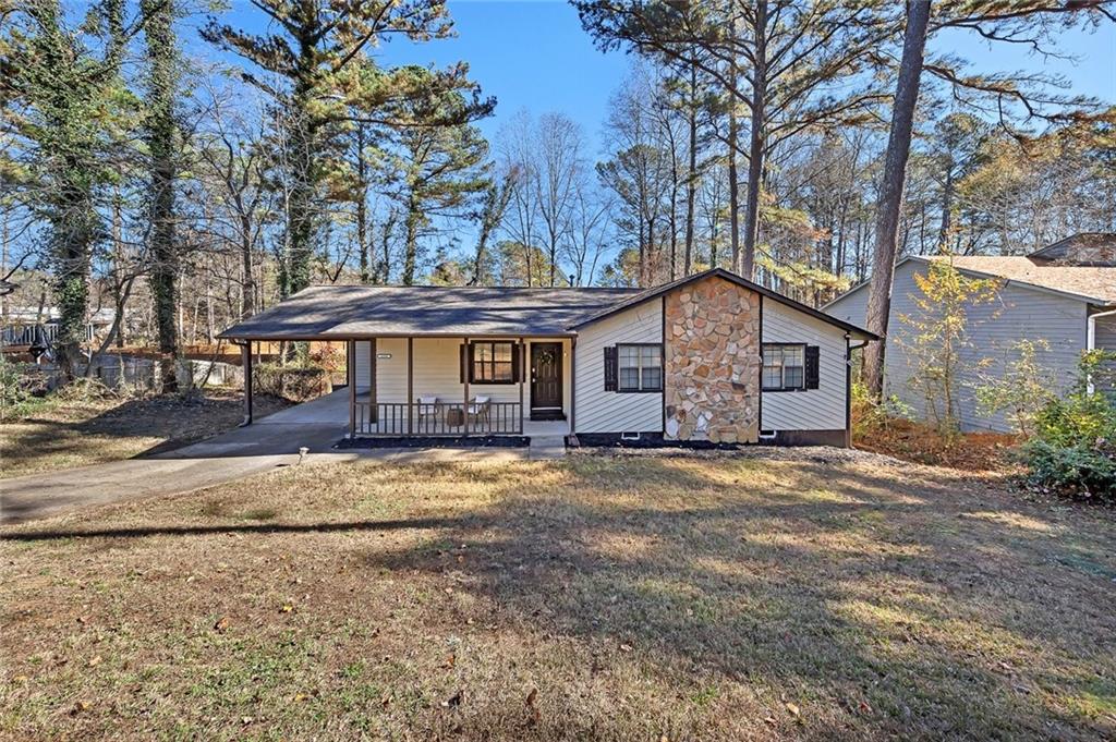 3256 Stonewall Drive NW