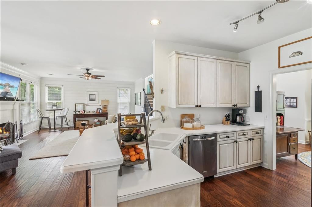 840 Yosemite Drive, Suwanee, Georgia image 17