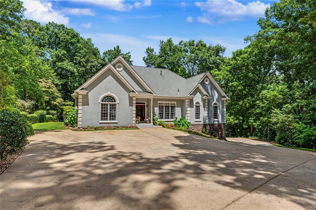 550 Saddle Ridge