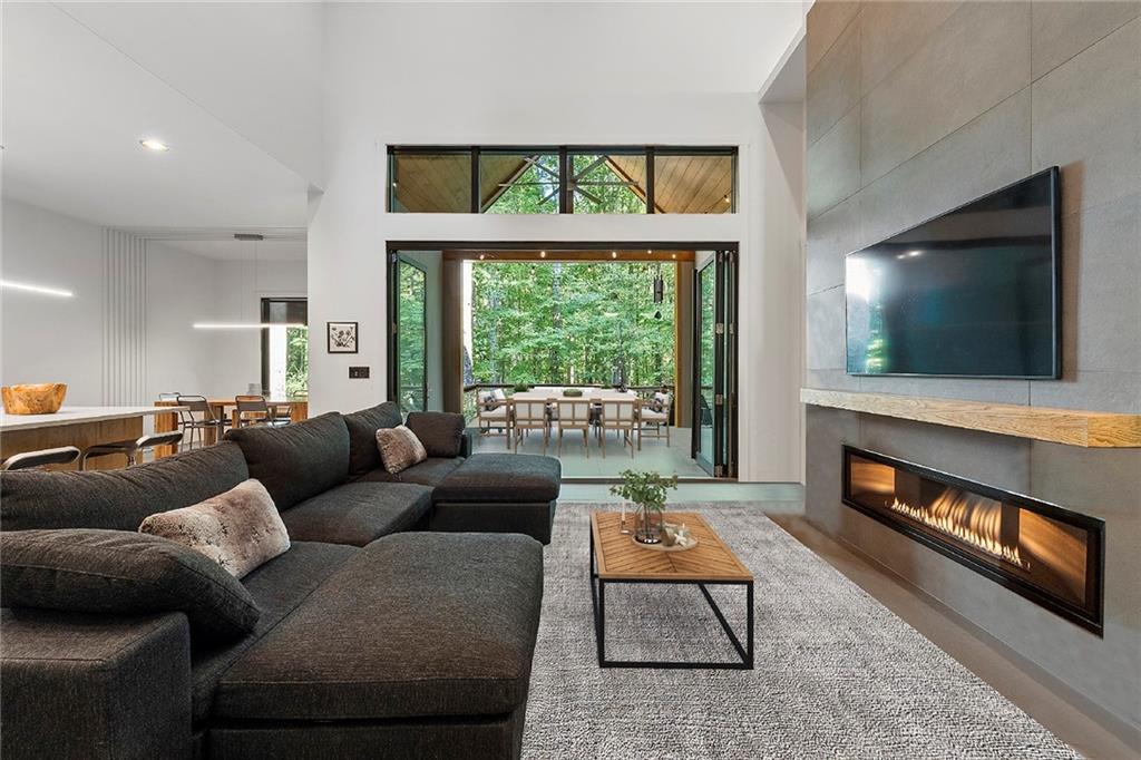 1544 Bullard Road