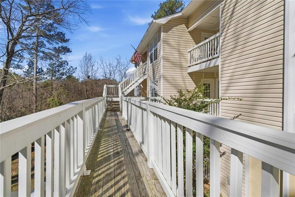 402 SE Countryside Place SE 402