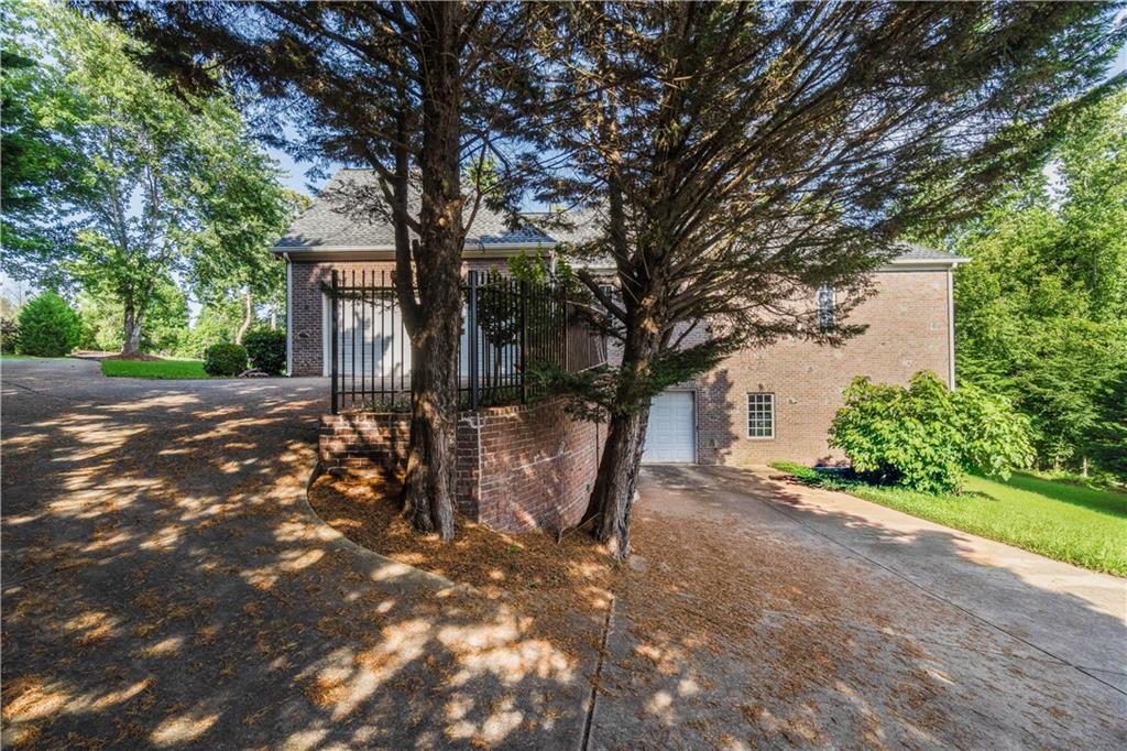 4525 Legacy Court