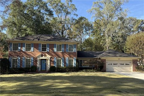 Photo of 2539 Cosmos Drive NE, Atlanta, GA 30345 (MLS # 7675137)