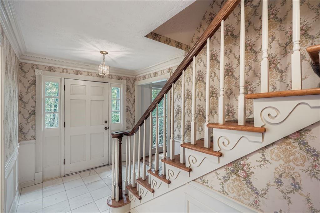 2119 Gunstock Drive