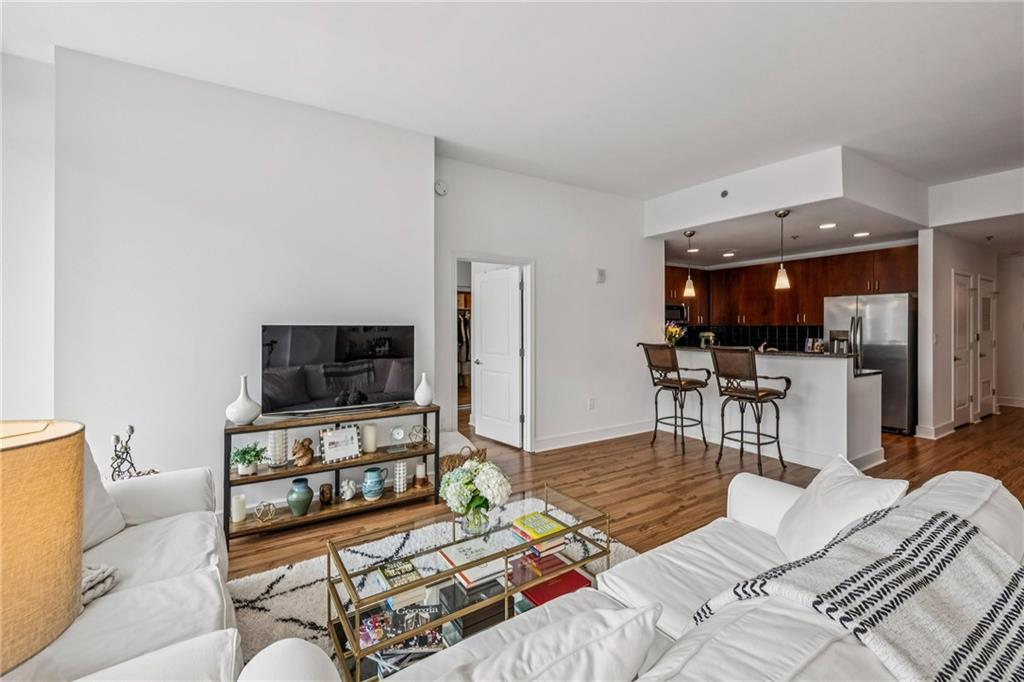 44 Peachtree Place NW 1434