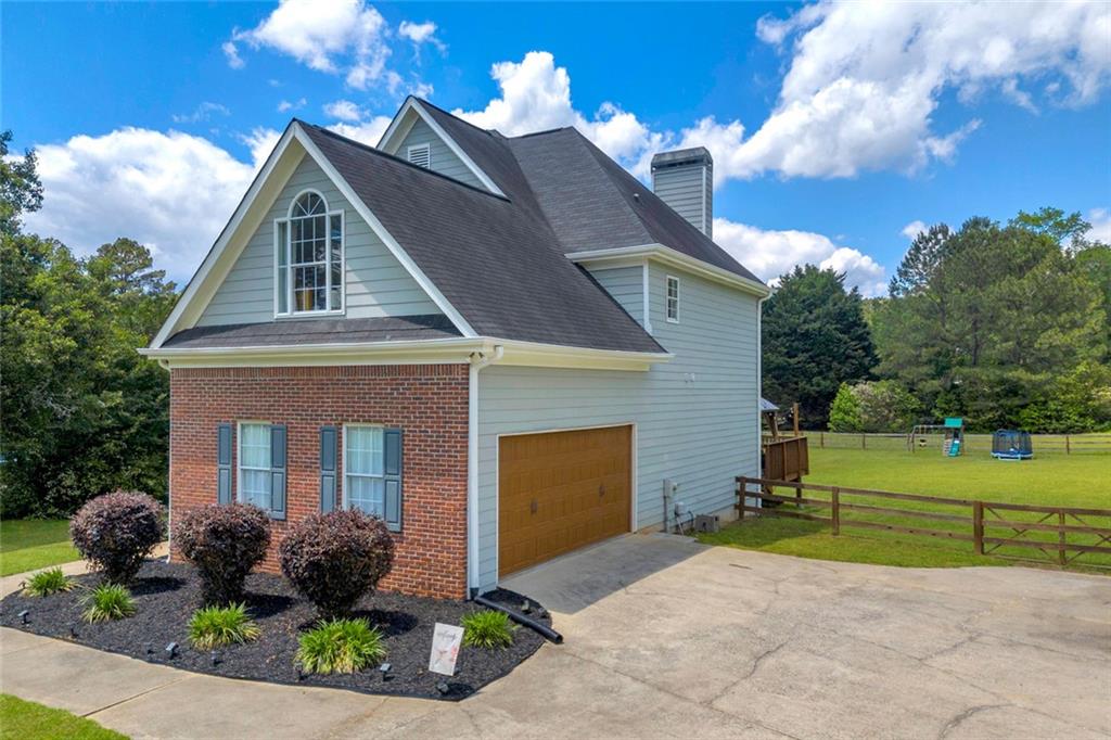 3135 Castlewood Drive, Loganville, Georgia image 7