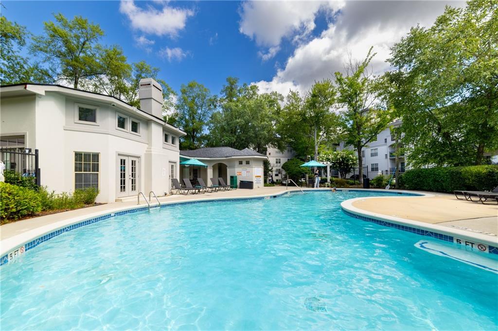 Lenox Villas - Residential