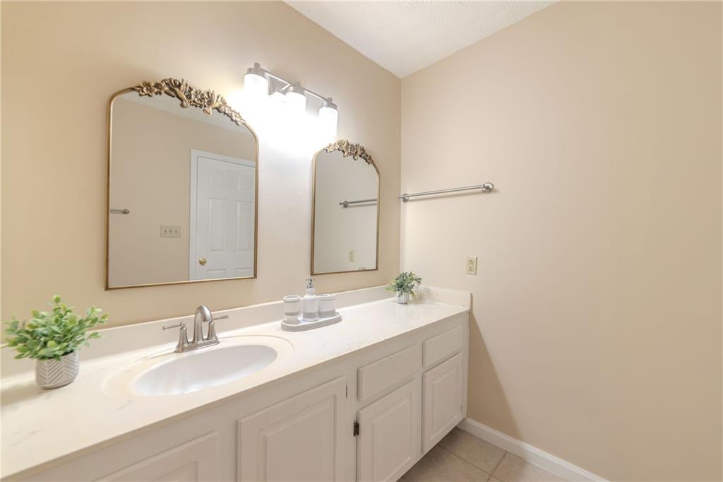 Lenox Villas - Residential