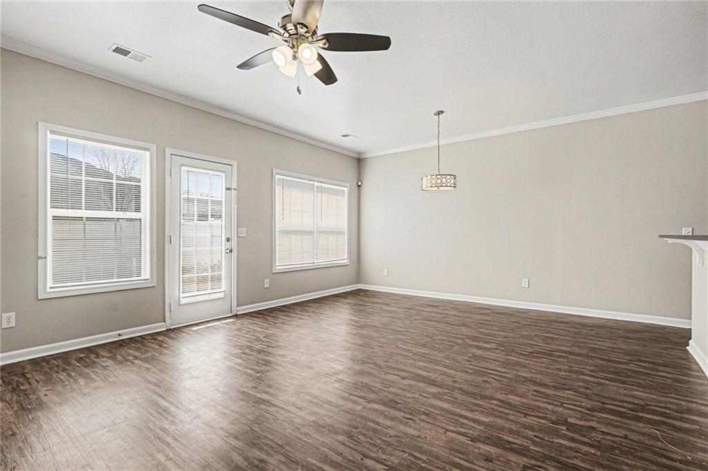 6421 Mossy Oak Landing