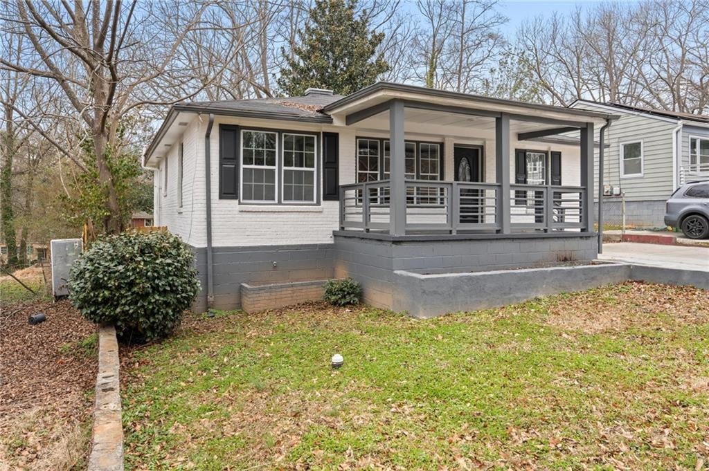 170 Stanhope Circle NW