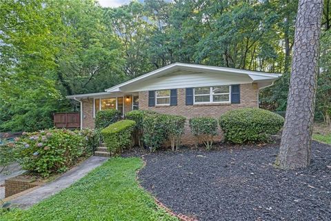 2286 Capehart Circle NE Atlanta GA 30345