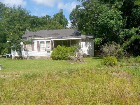 3744 US HIGHWAY 25 S Millen GA 30442