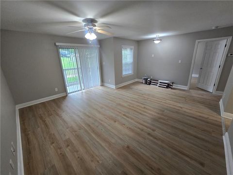 Condo For Rent - 2205 Santa Fe Parkway<br/> Atlanta, GA 30350