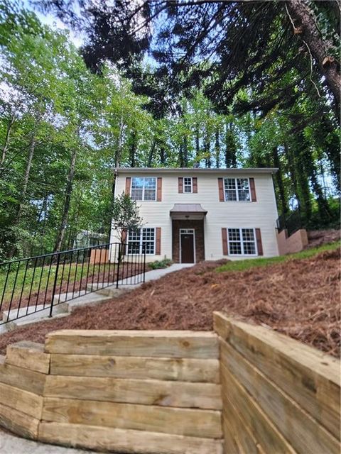 Homes For Sale - 3045 Imperial Drive<br/> Cumming, GA 30041