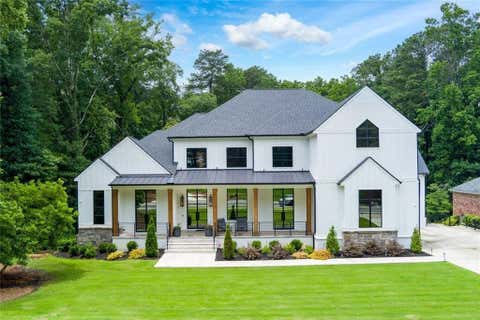 Homes For Sale - 575 Indian Hills Parkway<br/> Cobb County, Marietta, GA 30068