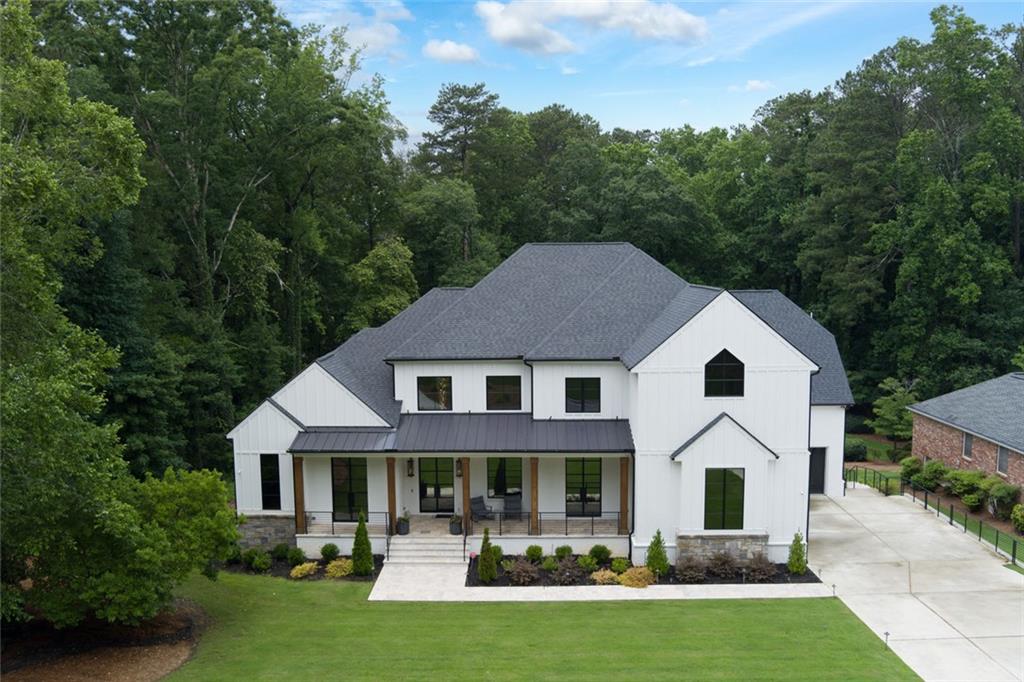 575 Indian Hills Parkway NE