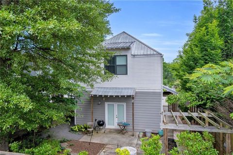 183 Cleveland B Atlanta GA 30316