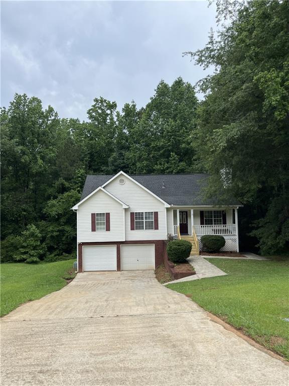 645 Robin Road, Covington, Georgia image 1