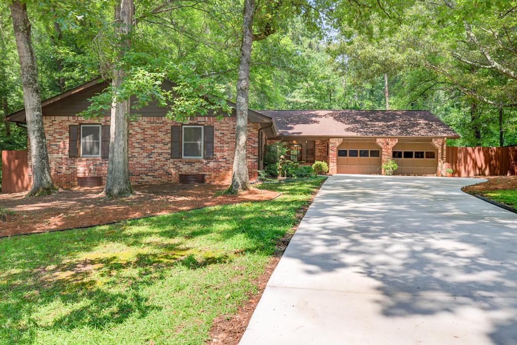 1249 Heritage Hills Circle