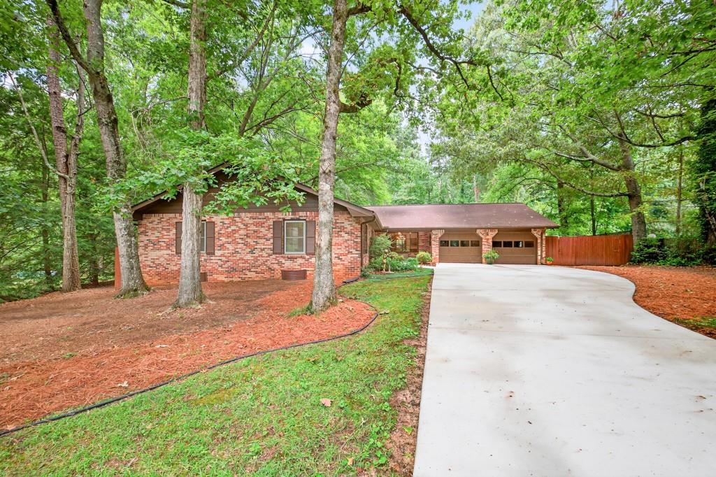 1249 Heritage Hills Circle