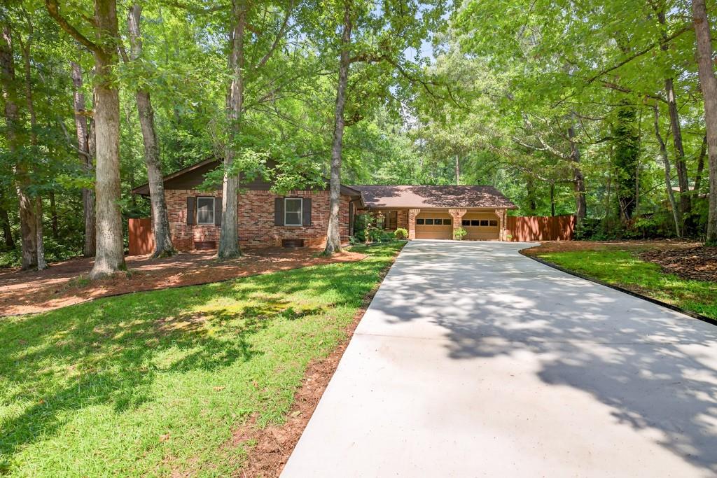 1249 Heritage Hills Circle