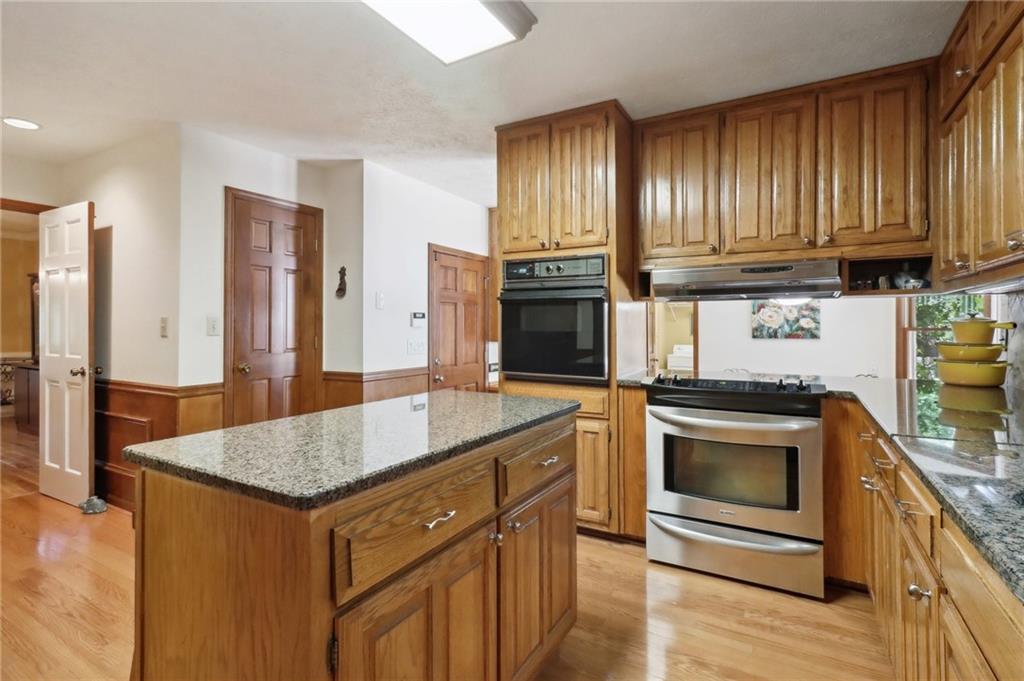 211 Black Kettle Lane, Johns Creek, Georgia image 14
