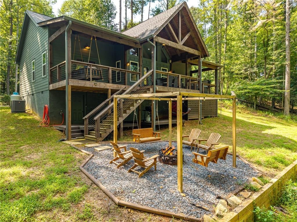 152 Springwater Court