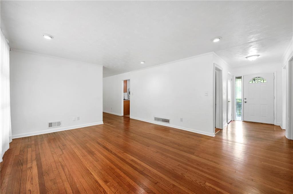 3050 Rebecca Drive, Atlanta, Georgia image 15