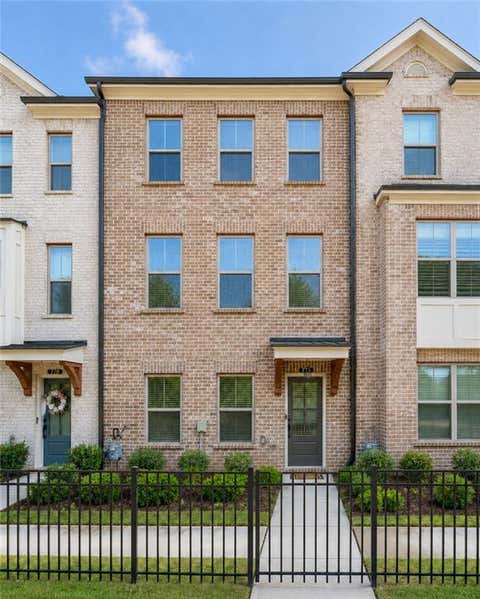 Townhouse For Sale - 776 Angora Alley<br/> Scottdale, GA 30079