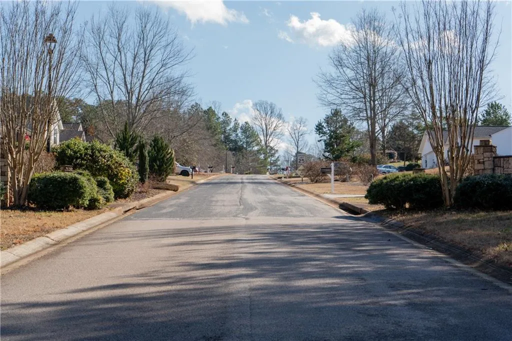 Lula, Georgia 30554, United States, ,Land,Active,23100