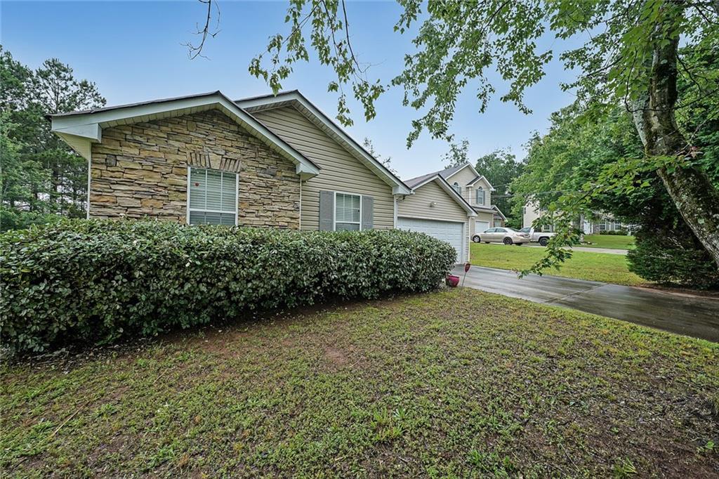 2374 Brandenberry Court, Decatur, Georgia image 2