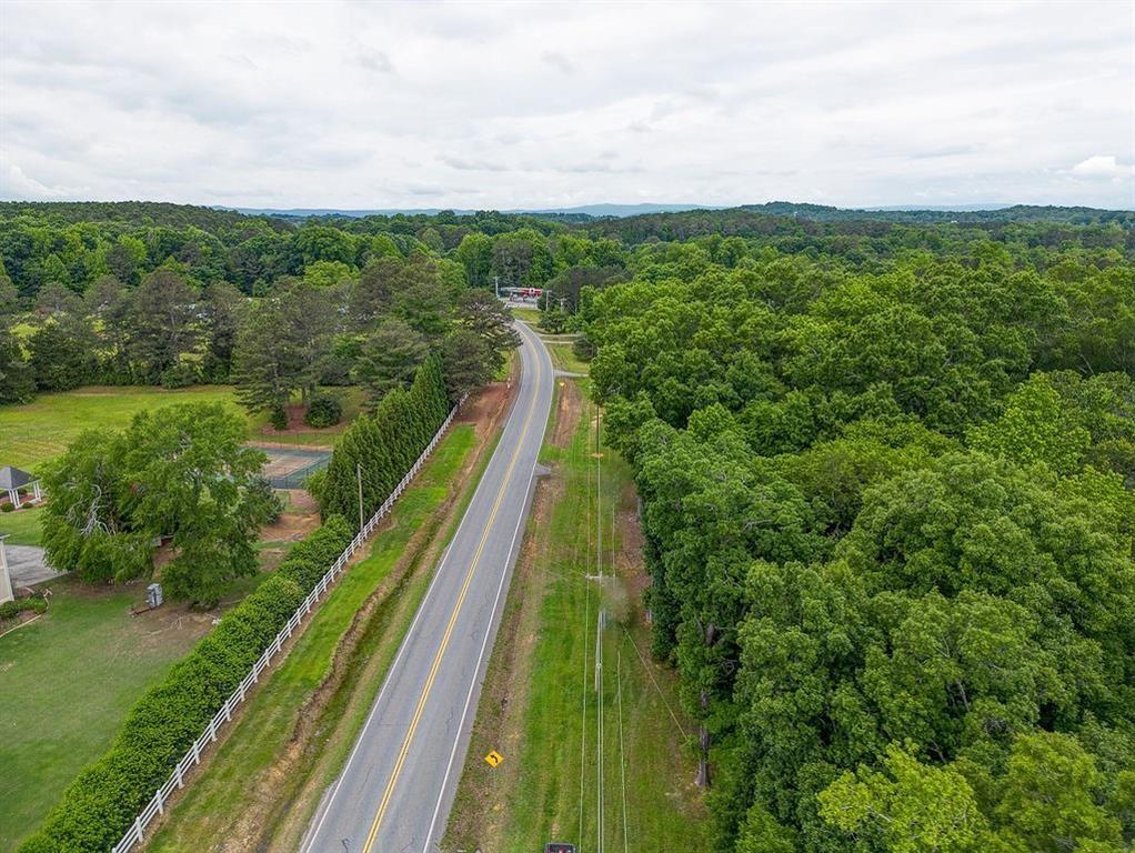 2148 Red Bud Road NE