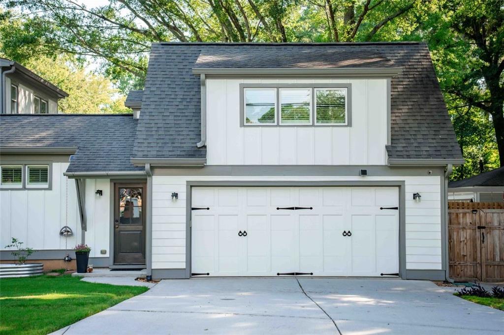 102 MOCKINGBIRD Lane