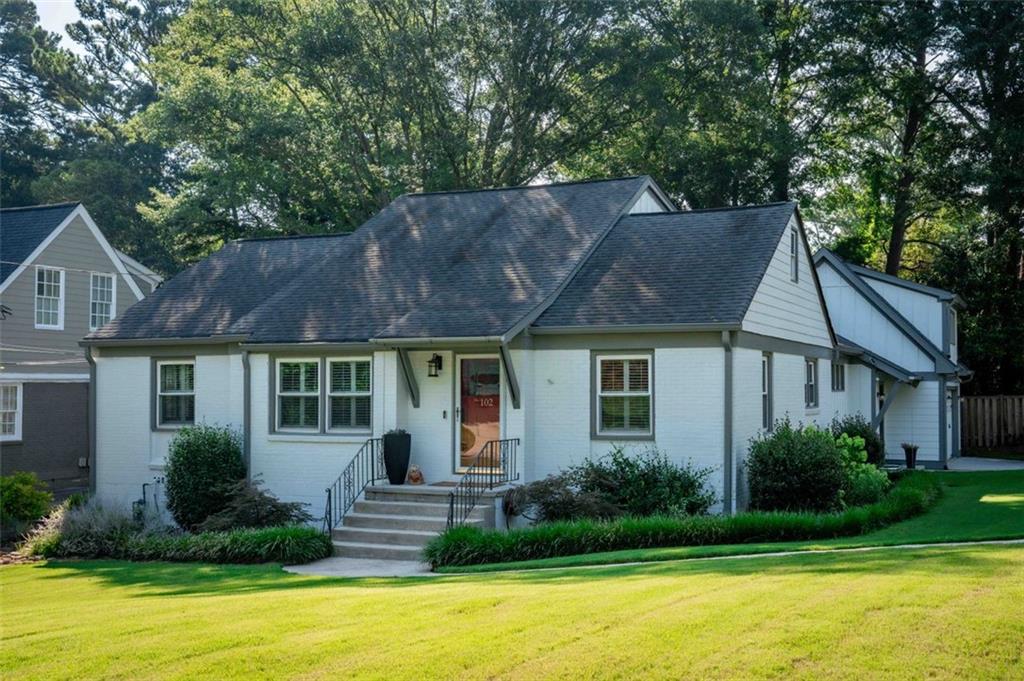 102 MOCKINGBIRD Lane