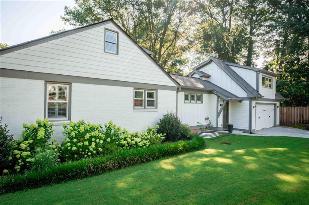 102 MOCKINGBIRD Lane