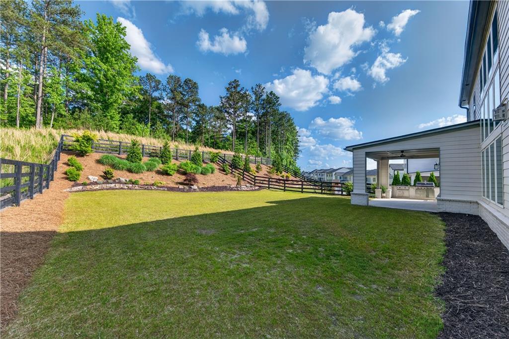 1011 Ridgeview Road