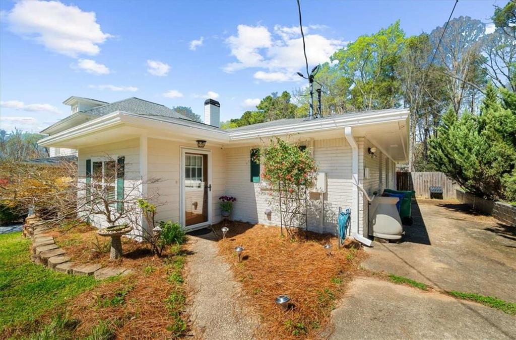 1300 Sargent Avenue SE