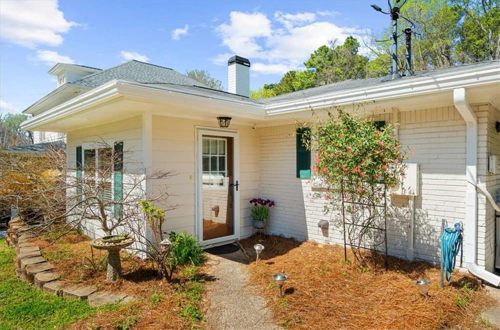 1300 Sargent Avenue SE