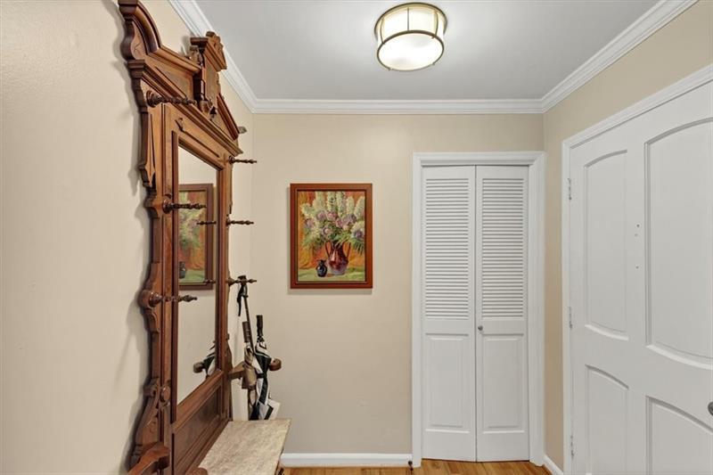 30 Chaumont Square NW