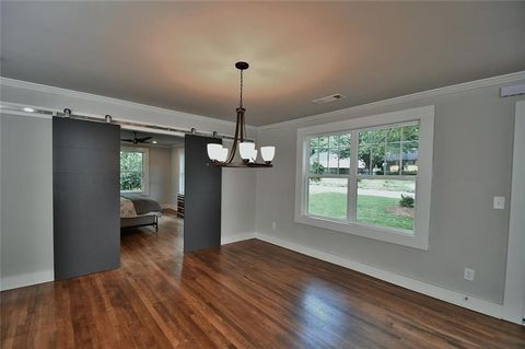 A home in Toccoa