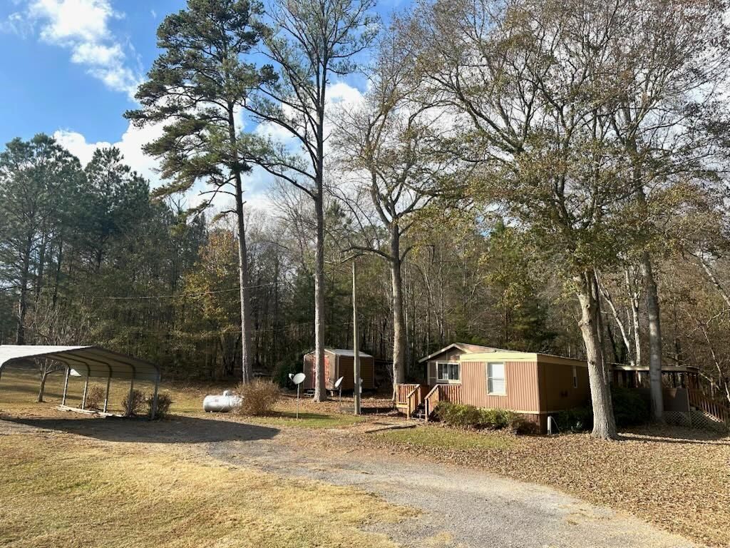 Photo of 5379 Fletcher Drive SW, Oxford, GA 30054 (MLS # 7685566)