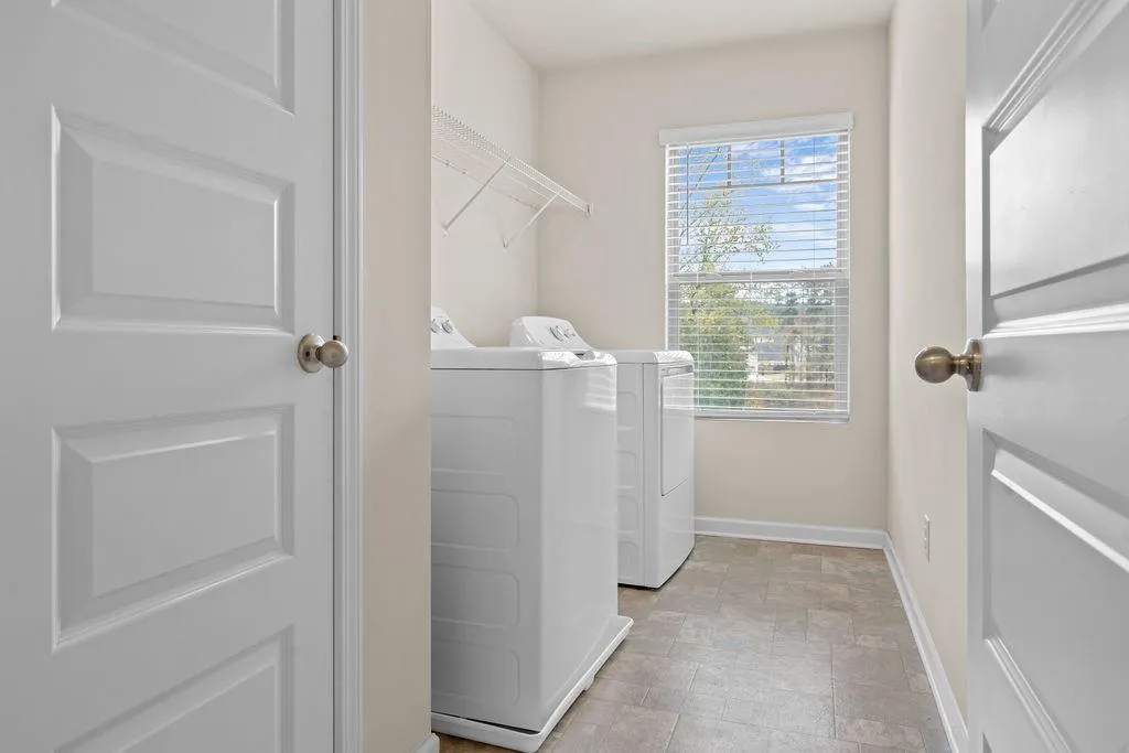 Conyers, Georgia 30012, United States, 4 Bedrooms Bedrooms, ,3 BathroomsBathrooms,Residential,Pending,34382