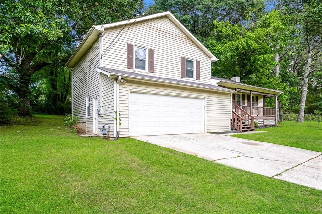 6194 Golden Meadow Court