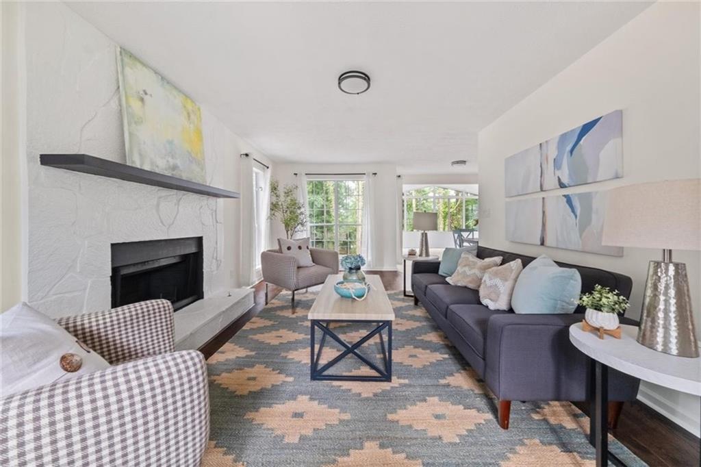 2135 Huntington Drive
